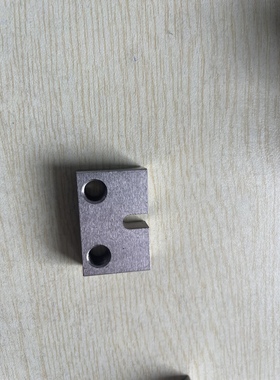 调整螺栓用固定块AJSC AJSCM AJSCS 侧面安装PCC01 PCC02 PCC06