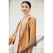 3.8节 GD柞蚕丝焦糖色连帽真丝短风衣外套 福利款