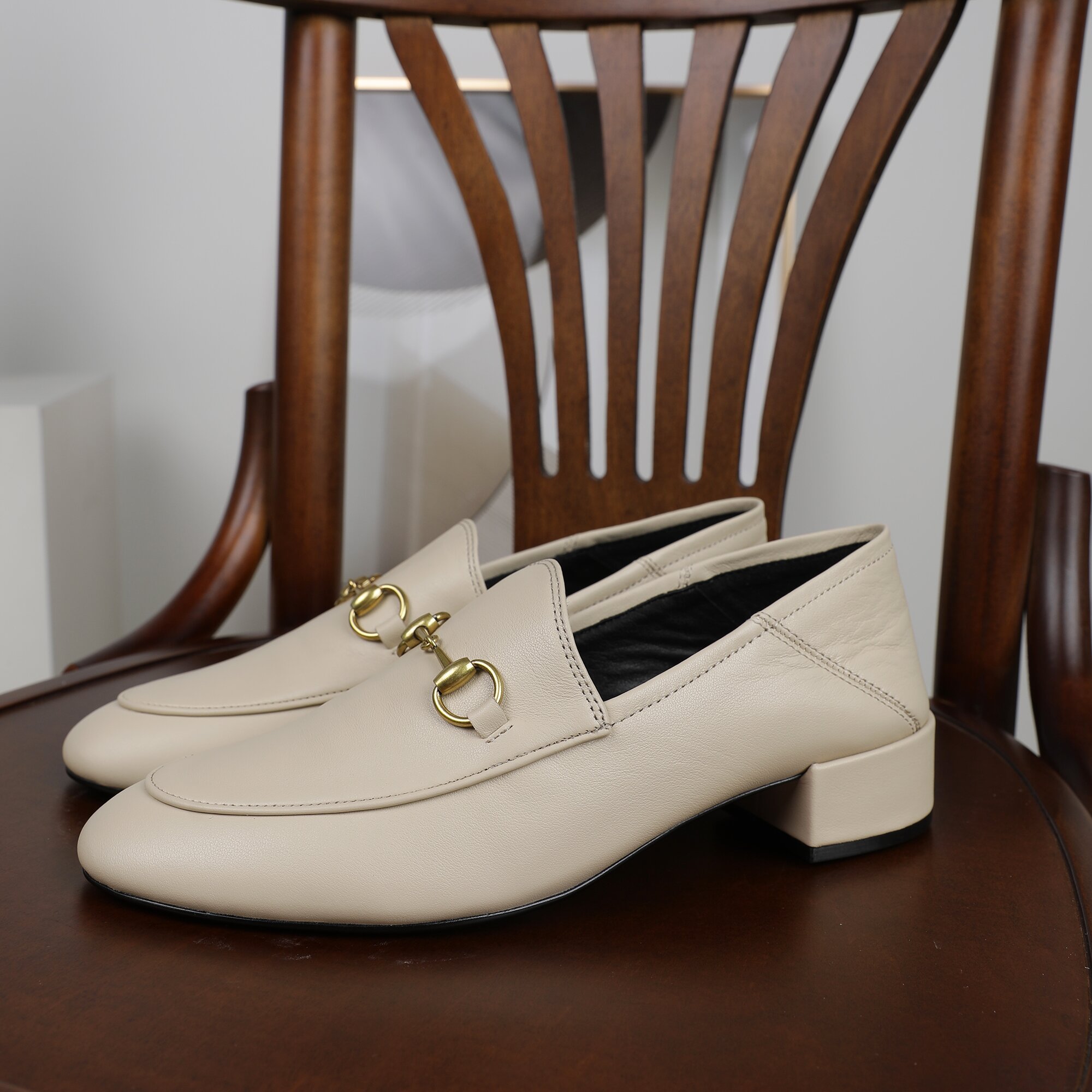 简约舒适气质通勤乐福鞋