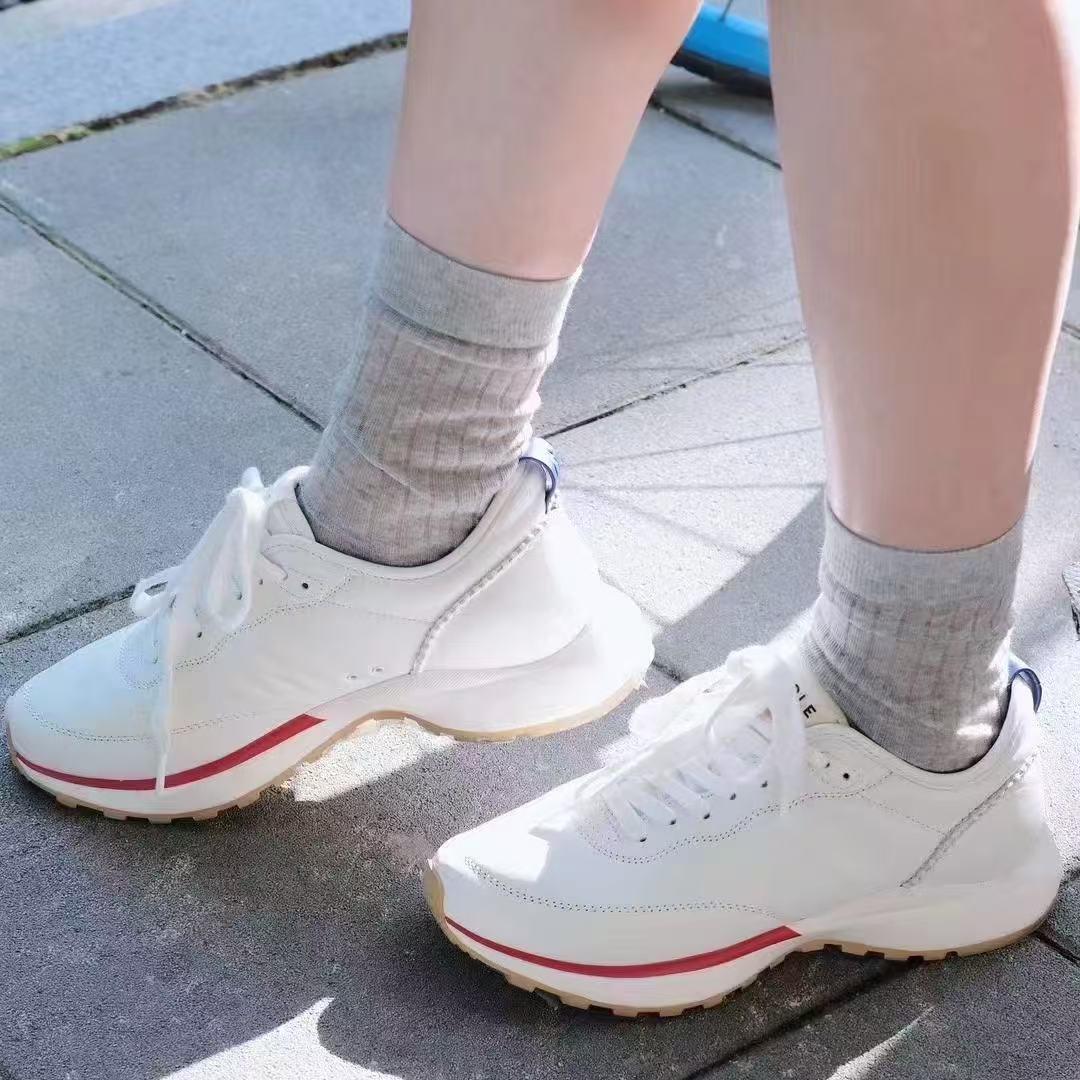 现货 2色VB底牛皮革运动鞋