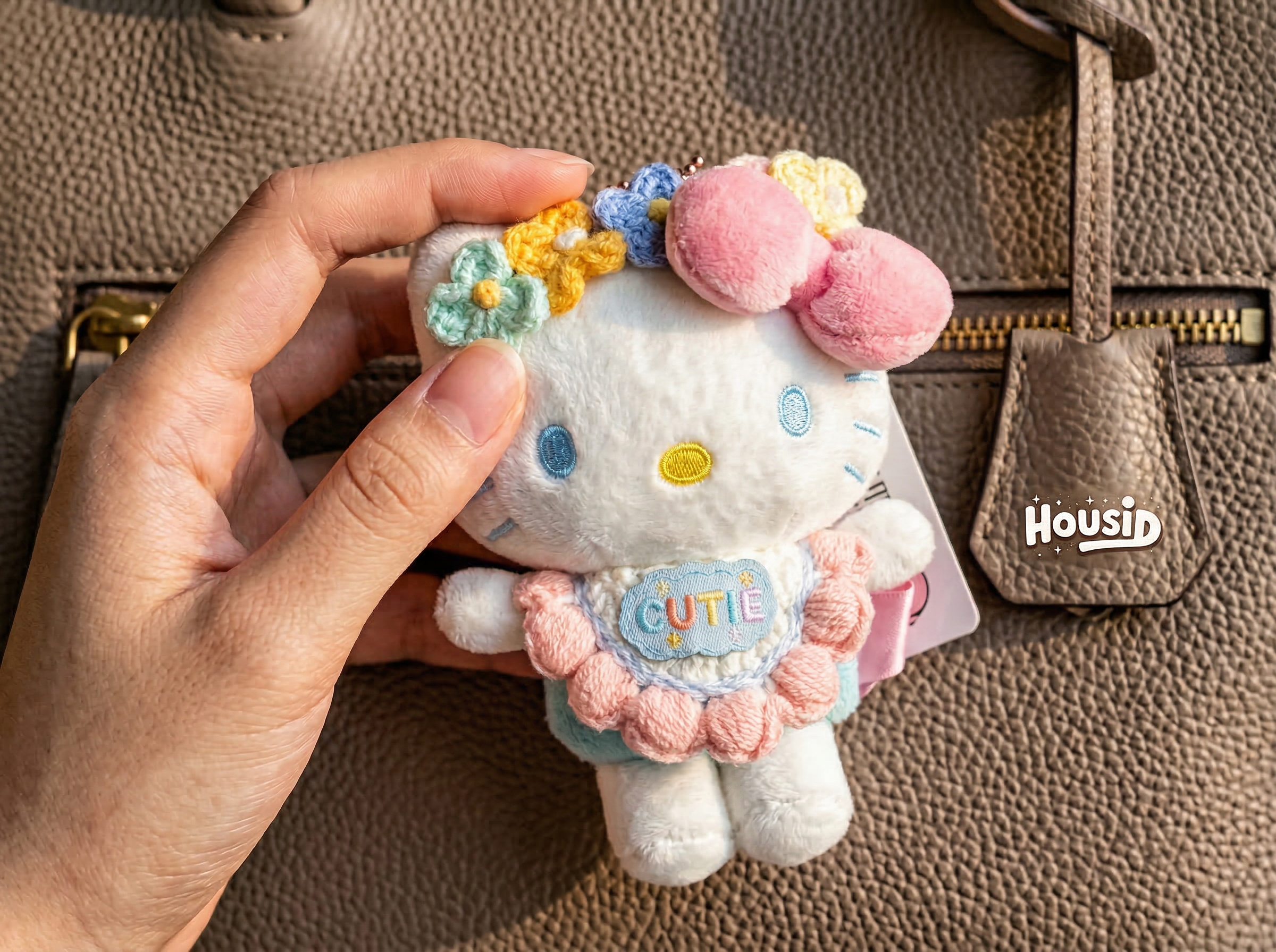 日本HOUSID哈喽kitty包挂件凯蒂猫钥匙扣毛绒玩偶送闺蜜生日礼物