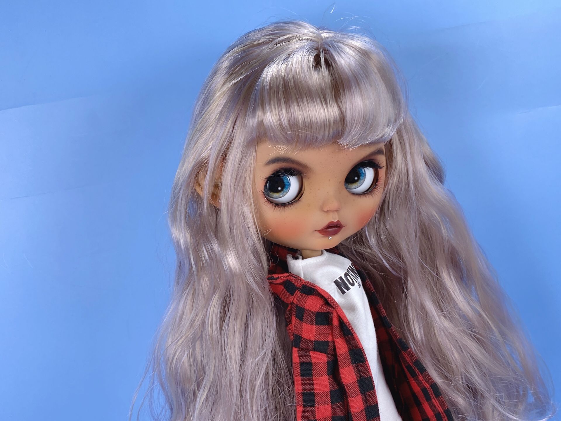 黑肌真人御姐风肌理下睫毛带唇钉耳钉酷女孩带耳朵绘画 改娃定金