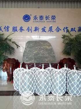 码头/船舶防撞防护聚氨酯实心漂浮护舷 EVA泡沫填充靠球 碰垫靠把