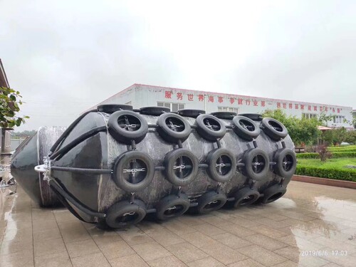 漂浮港码头实心聚氨酯聚脲高分子