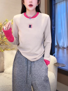 潮 遮肉显瘦高级感刺绣打底衫 加厚磨毛撞色拼接长袖 T恤女春秋新款