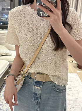 高级感小众设计褶皱圆领短袖T恤女2025夏季新款洋气百搭显瘦上衣