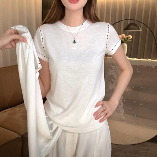 【送运费险】立体发泡印花短袖女