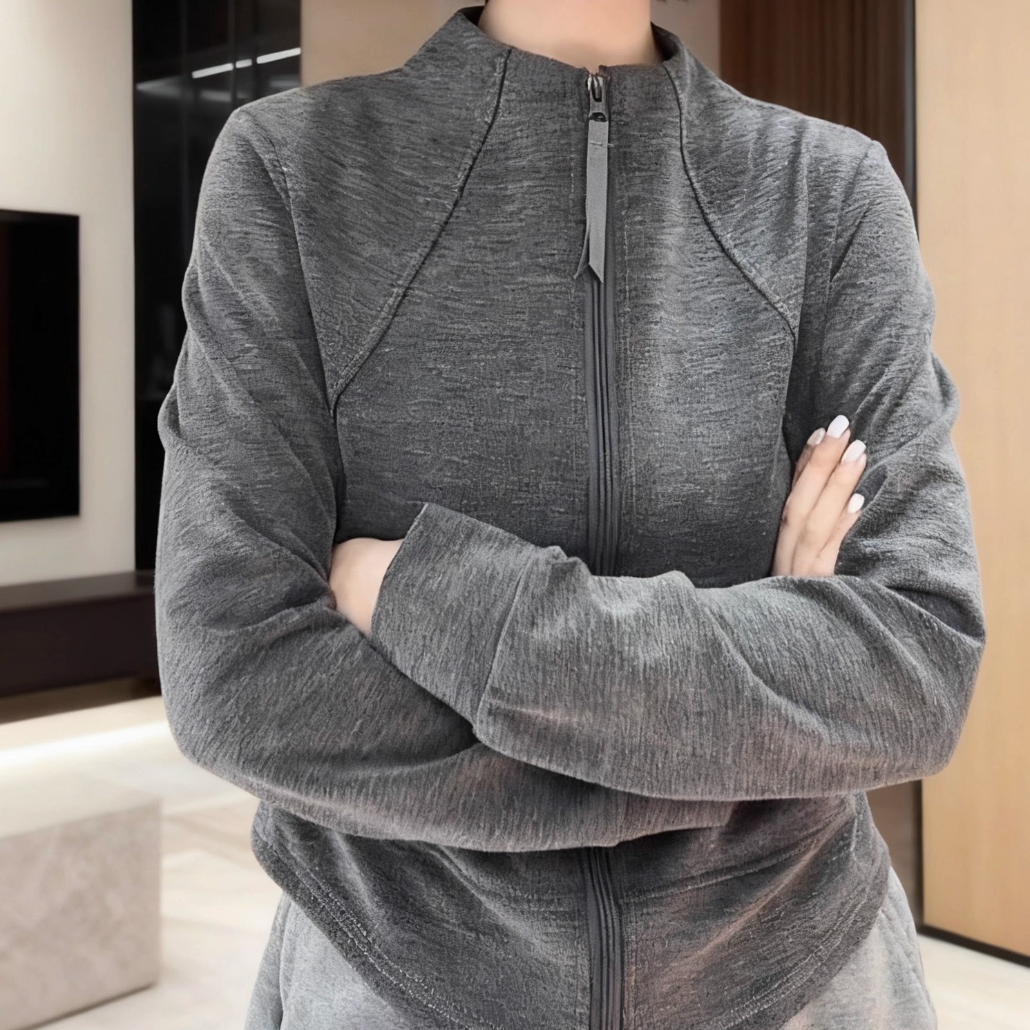 【送运费险】立体裁剪立领外套女