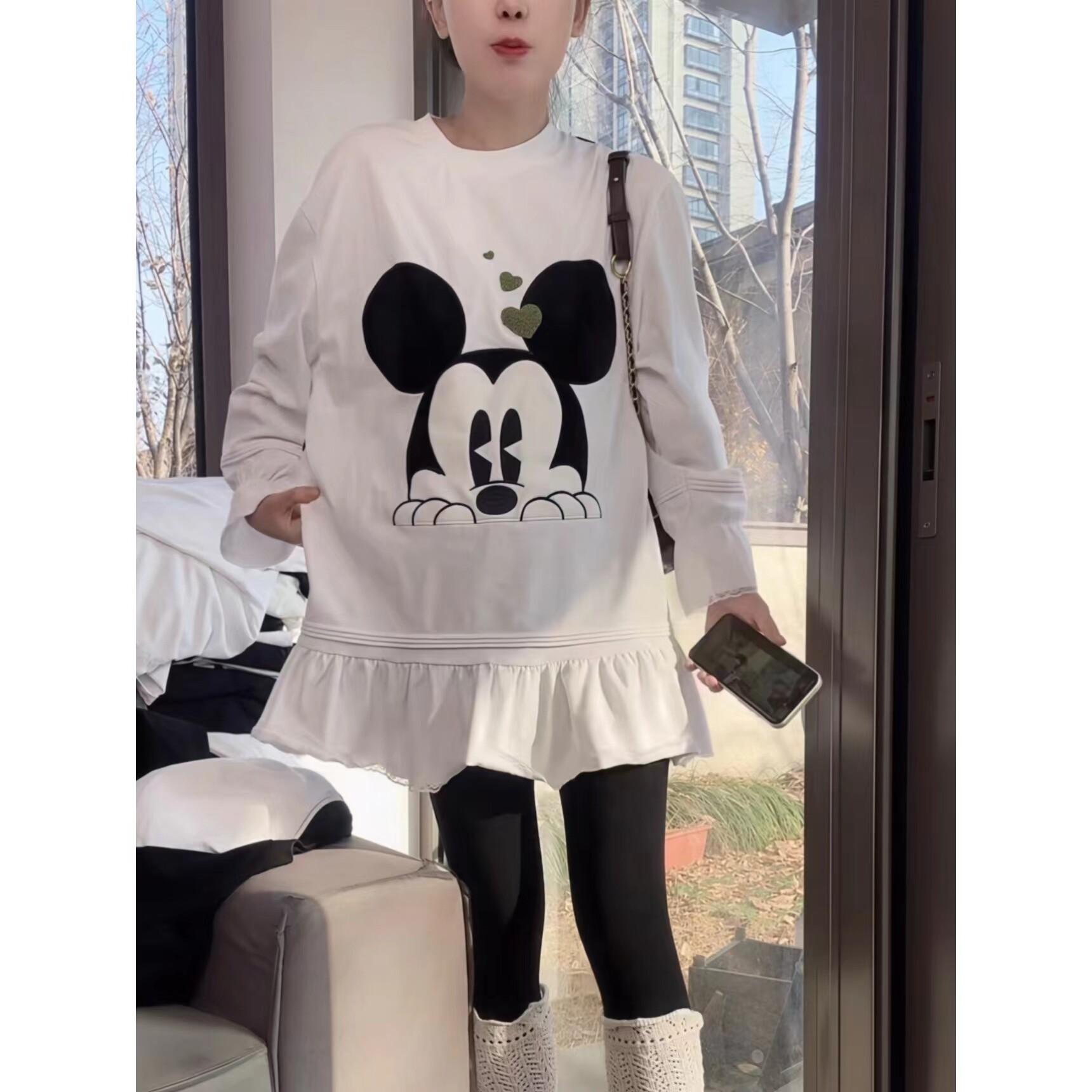 【送运费险】米奇印花蕾丝长袖