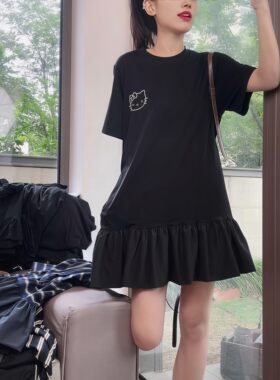 【送运费险】卡通蕾丝拼接T恤女