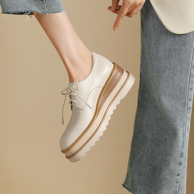 秋冬季真皮坡跟内增高跟系带单鞋