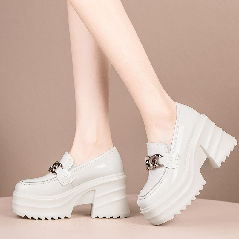 超高跟漆皮单鞋女真皮2025春秋英伦风小个子粗跟高跟松糕底乐福鞋