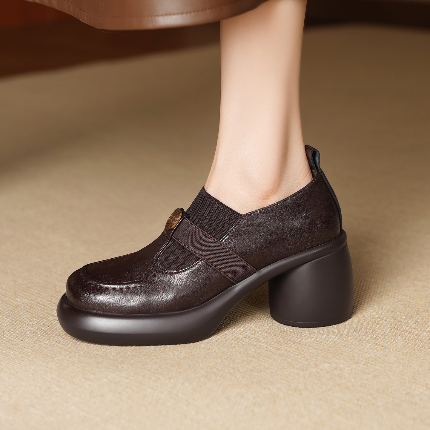 7.5cm真皮单鞋女2025新款粗跟高跟鞋小皮鞋法式复古厚底乐福女鞋