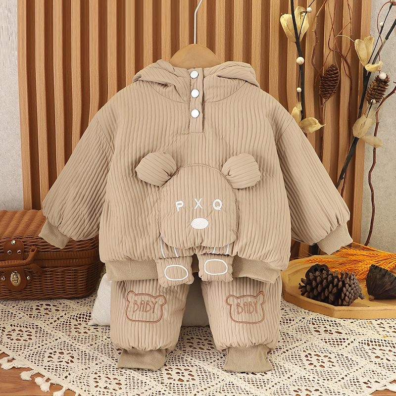 男宝宝冬装1岁一8八7十9个月婴儿衣服分体秋冬季外出加绒卫衣套装