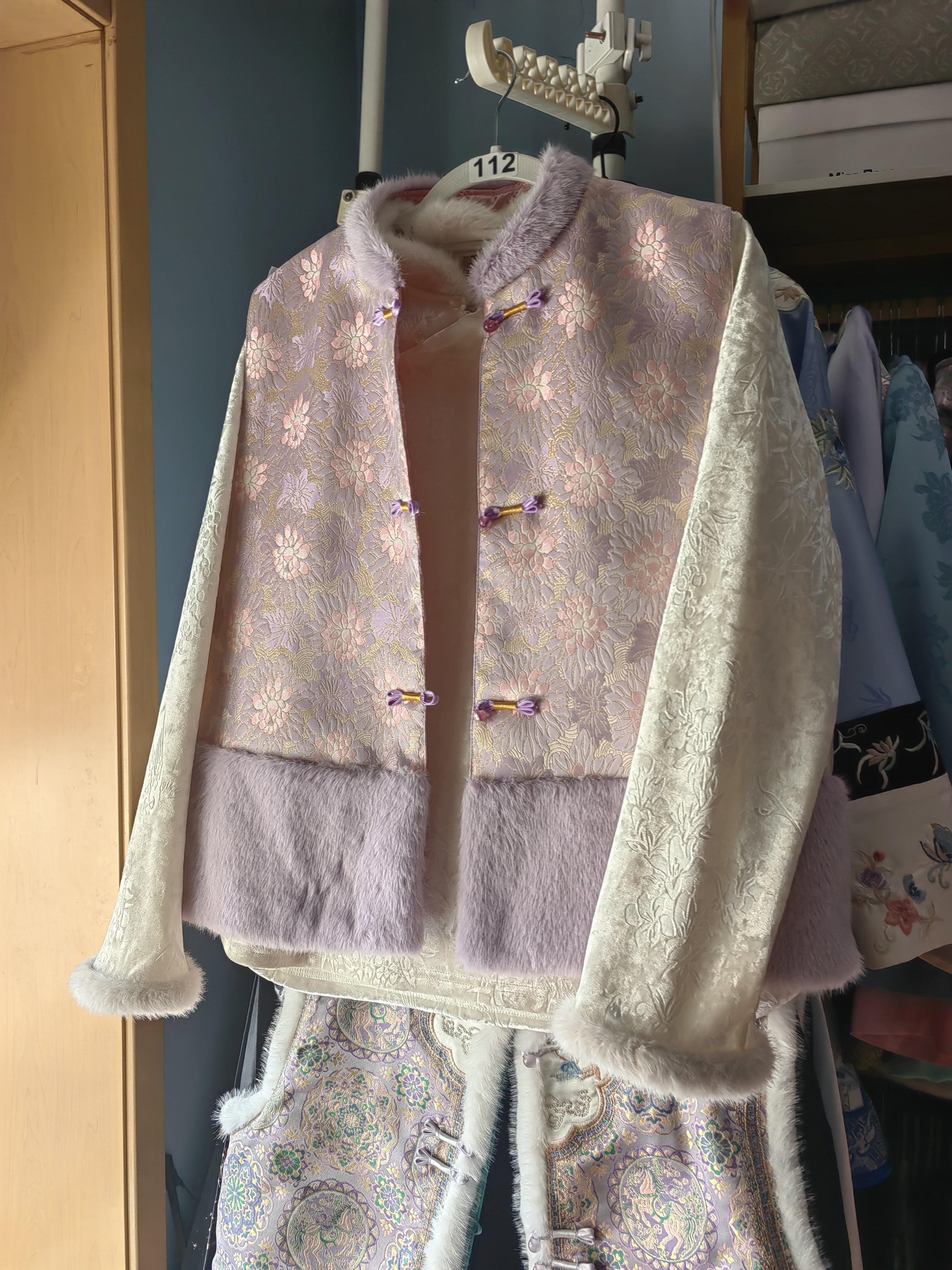 罗绮者112号新中式粉色莲花宋锦马甲+新立领加绒盘扣丝绒内搭上衣