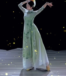 少儿古典舞演出服中国舞旗袍套装入画江南舞蹈服装春三月表演套装