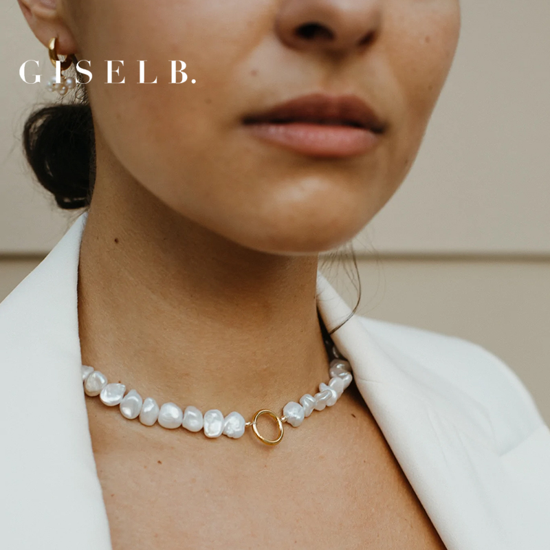 GISELB24k镀金不规则珍珠字母