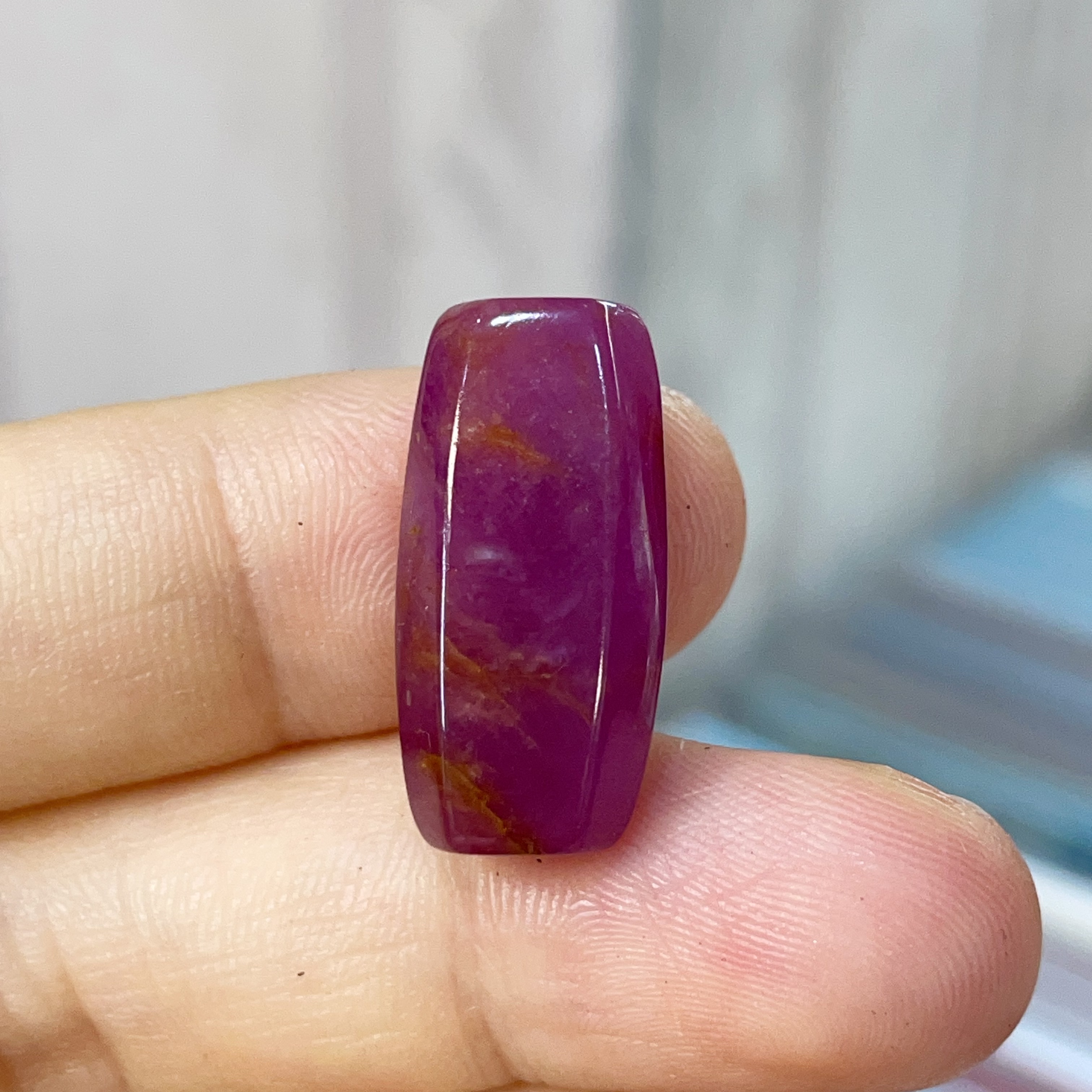 天然无烧红宝石六柱体吊坠能量柱七月生辰石吊坠随形镶嵌22.59ct