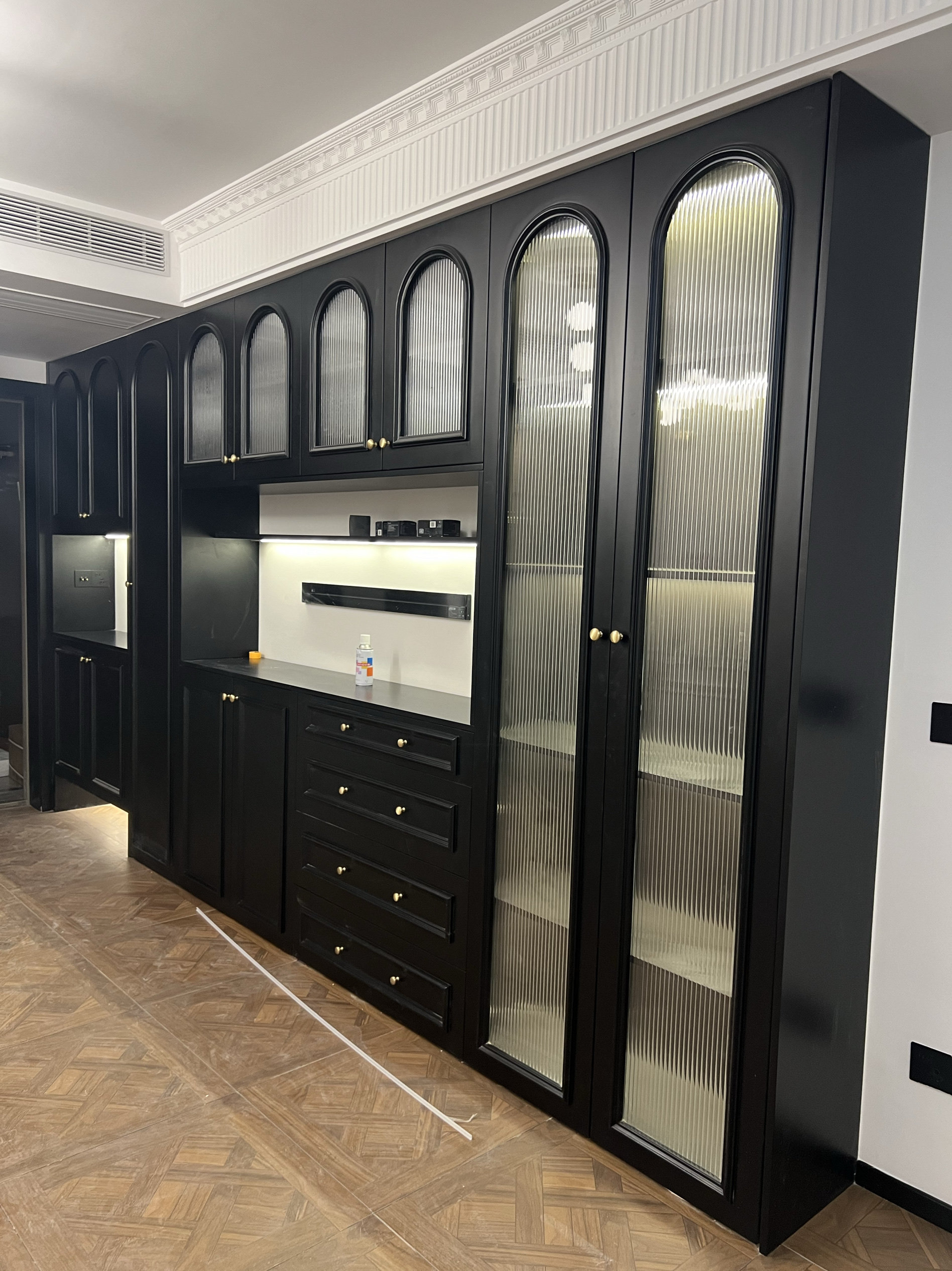 全屋定制欧松板实木烤漆哑光肤感奶油风高光轻奢橱柜衣柜门板柜门