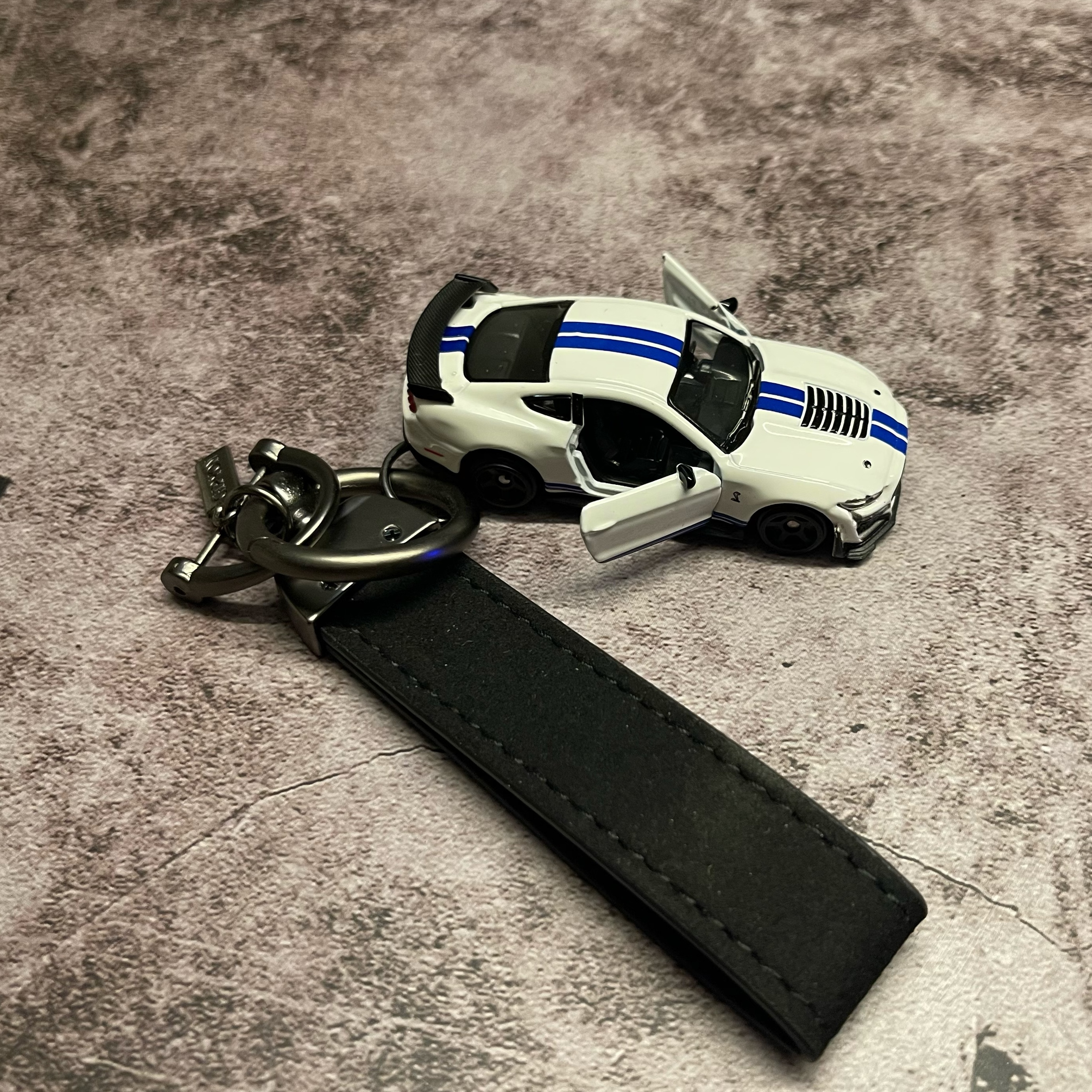 正版授权福特野马改装车钥匙扣