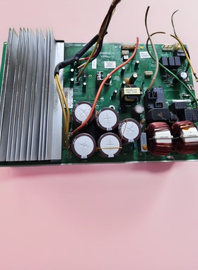 适用格力3匹变频空调KFR-72W/FNI01-4外主板30138773变频板W8333R