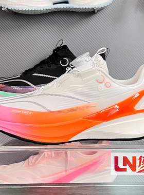 李宁跑步鞋 2025冬新款赤兔8pro儿童缓震回弹竞速跑鞋YKFV134/144