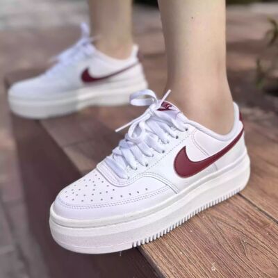 Nike耐克女子COURTVISION板鞋