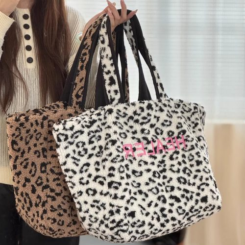 喜凡你韩系复古豹纹毛绒托特包