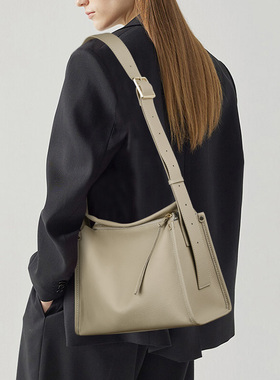 真皮包包女士2026新款头层牛皮斜挎包大容量软皮通勤单肩包枕头包