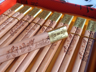 天然红豆杉实木筷子不上油漆不打蜡耐高温原木保健筷盒装10双家用