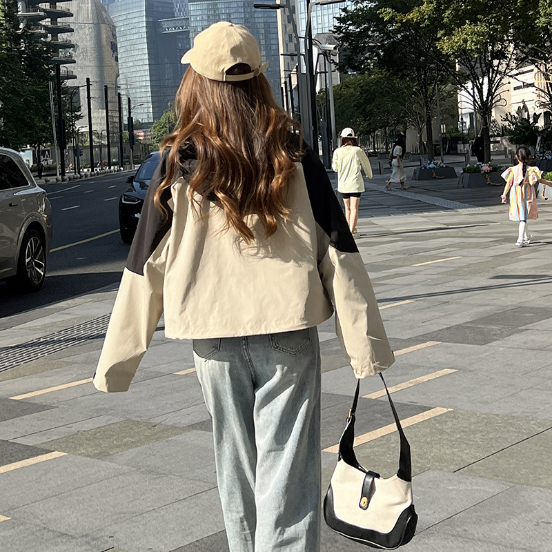 现货秋季流行冲锋衣外套女上衣夹克QD2402款P135K188,女装短外套,素依格格