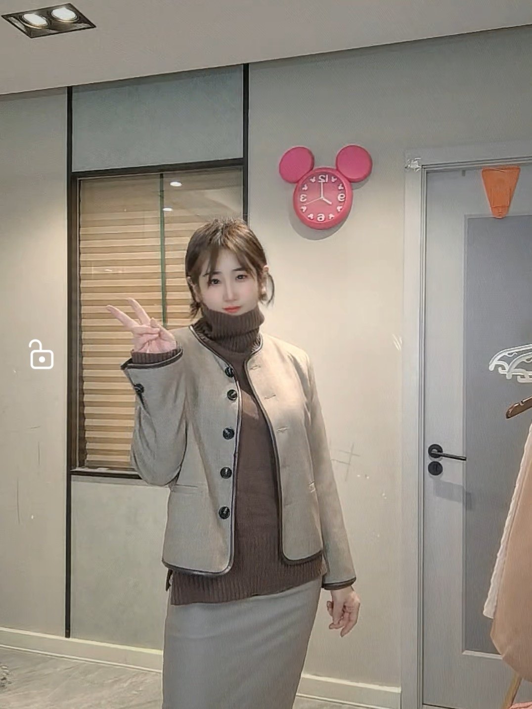 盐系撞色小香风洋气套装裙女秋冬2026秋季新款气质名媛风爆款穿搭,女装/女士精品,时尚套装,淘宝优惠券,粉丝福利购,淘宝优惠卷