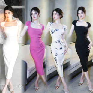 弹力显瘦包臀连衣裙女 褶皱百搭修身 澳洲小众BEC新款 肯豆方领短袖