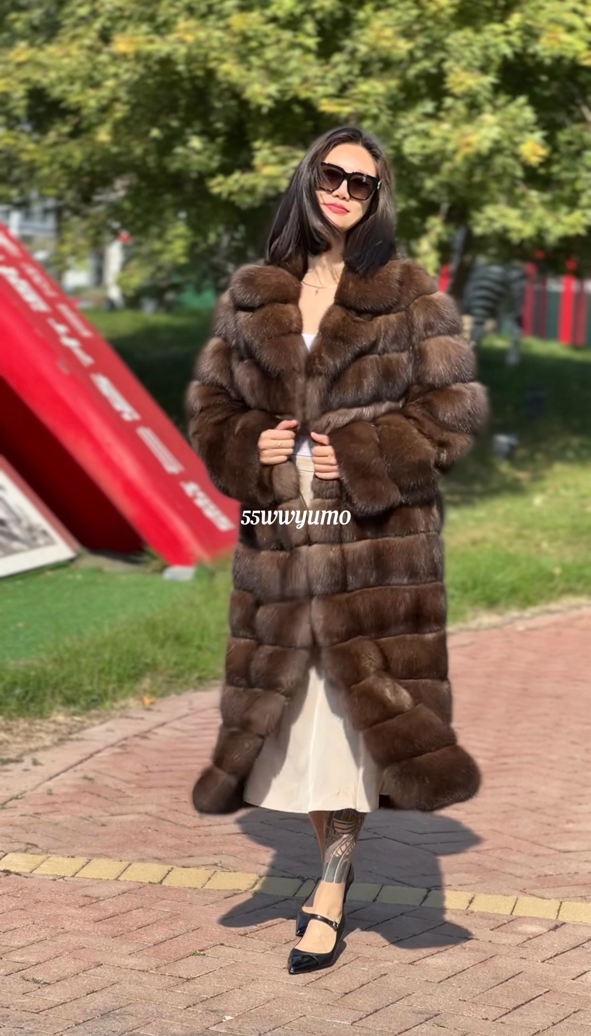 WWYUMO 2025新款进口俄罗斯小紫皮草外套女整貂中长款貂皮大衣