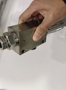 PAR-KER压差开关FMU F1KVMU12H原装puregas空气干燥器PHF212M22