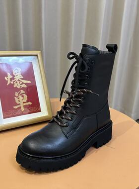 2025年秋冬新款灵魂乐手英伦风黑色马丁靴中筒靴厚底女靴EGB51DZ5