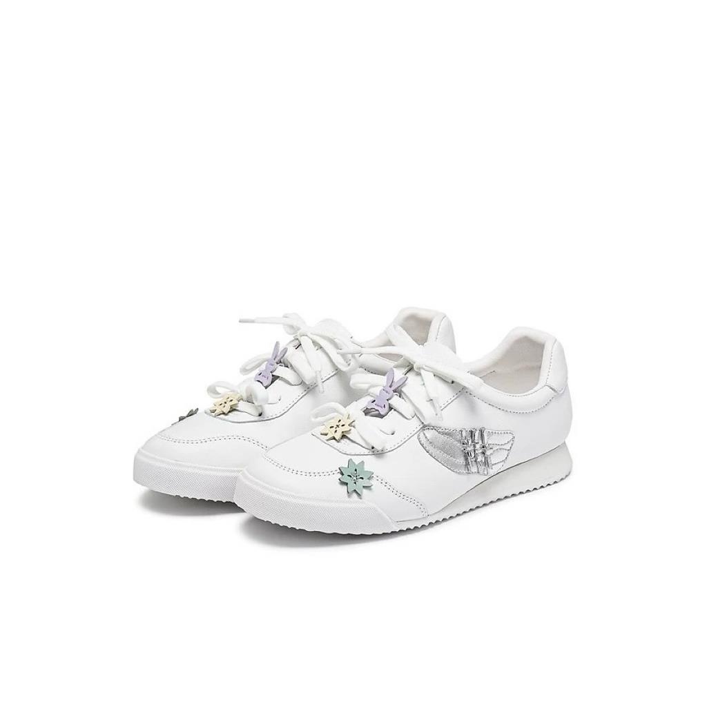 商场同款可爱贴贴2025秋新款牛皮卡通甜酷小白鞋德训鞋女JR821CM