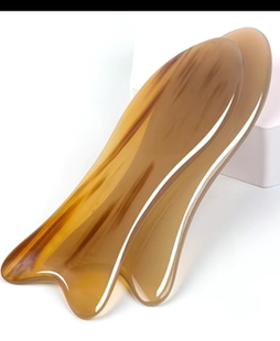 牦牛角鱼型刮痧板眼部玫瑰精油鱼形脸部刮痧板面部美容刮脸板按摩