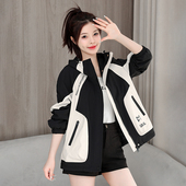 冲锋衣短款 开衫 外套春秋季 女士宽松休闲夹克上衣女装 2026新款 时尚
