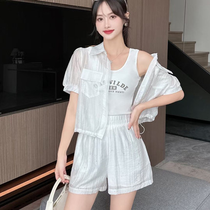 休闲衬衫森女夏季雪纺上衣小个子甜美打底衫背心高腰短裤三件套装