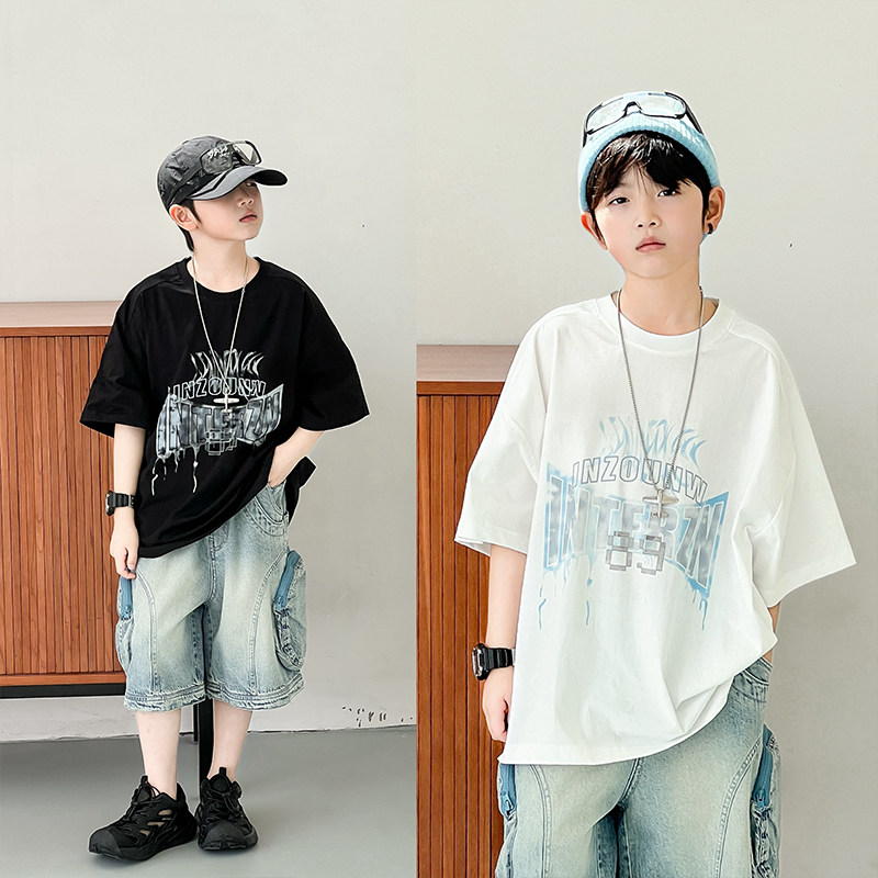 男童夏装2025新款儿童装撞色字母印花短袖T恤中大童黑白圆领半袖