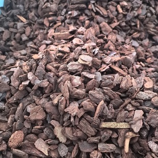 葡萄牙松磷脱脂树皮高温发酵兰花月季蝴蝶兰天南星彩叶芋花烛拌土