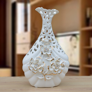 胖胖小瓷 花瓶陶瓷摆件客厅电视柜插花干花镂空白色牡丹细口长颈