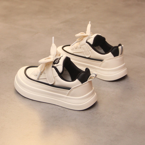 蜡比小星春秋男女童软底时尚板鞋