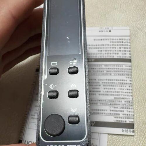议价温控器E5DC-QX2ASM-000E5DC-QX2DSM-000E5DC-RX2ASM-000