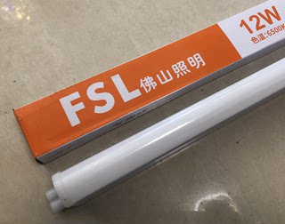 佛山T5LED 2插孔LED一体化日光灯 4W8W12W14W0.6M0.3M0.9米1.2M