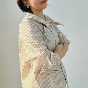 叠搭小物合肩格子衬衫 糖皮出品 冬季 小兔耳朵绑带 天生浪漫