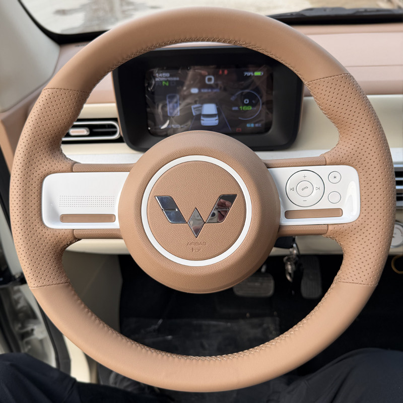五菱宏光mini缤果手缝方向盘套三四代马卡龙星光专用手缝方向盘套