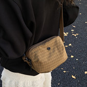 格子尼龙布小包包女2026新款 轻便单肩斜挎包多隔层百搭都市骑行包