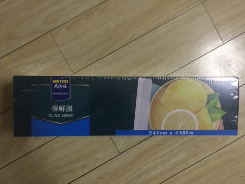 安全可靠   采用食品级聚乙烯材料制成，不添加任何有毒化学物质，无毒无异味，安全可靠。